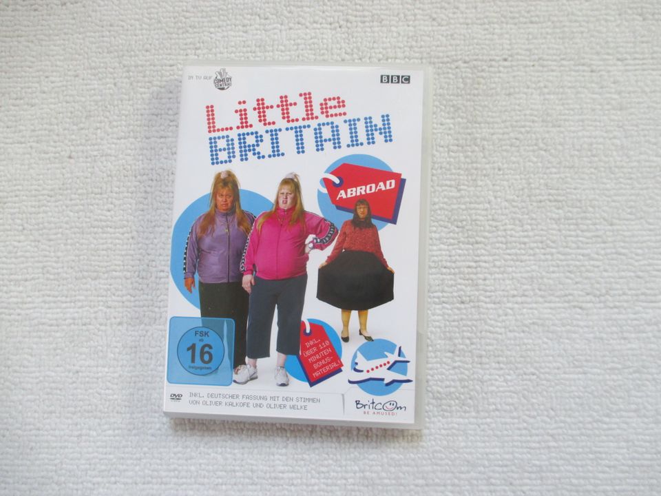 DVDs: Little Britain abroad; Little Britain 2. Staffel; ab 16 in Olching