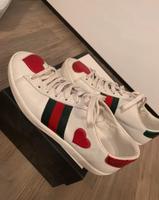 Gucci Sneaker mit Herzen gr. 37,5 Bayern - Neustadt an der Aisch Vorschau