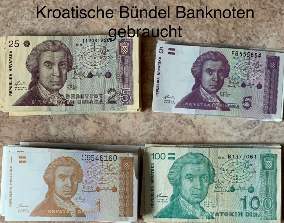 Verschiedene Länder Bündel Banknoten in Dillenburg