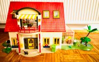 Playmobil Citylife Wohnhaus 4279 mit viel Zubehör Hessen - Eltville Vorschau