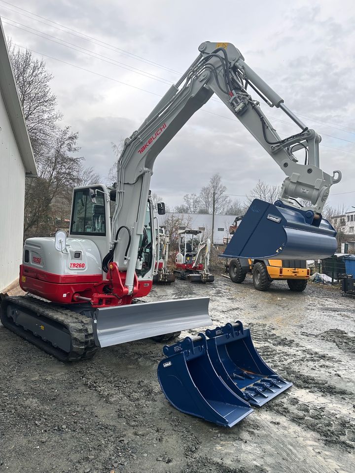 Miete Minibagger Takeuchi TB260 6t Vermietung in Siegen