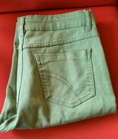 GINA BENOTTI SLIM 40 DAMEN JEANS SHORTS GRÜN TOP Altona - Hamburg Rissen Vorschau