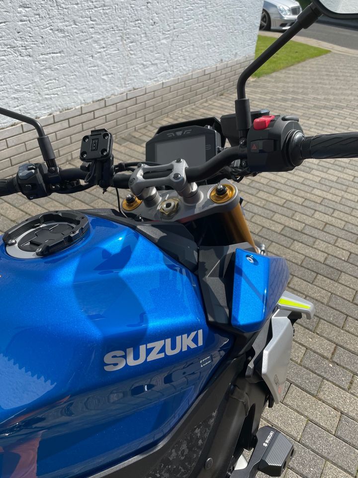 Suzuki GSXS 1000 Power Edition in Übach-Palenberg