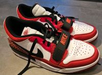 Nike Air Jordan Legacy 312 weiß schwarz rot Größe 45,5 Baden-Württemberg - Offenburg Vorschau