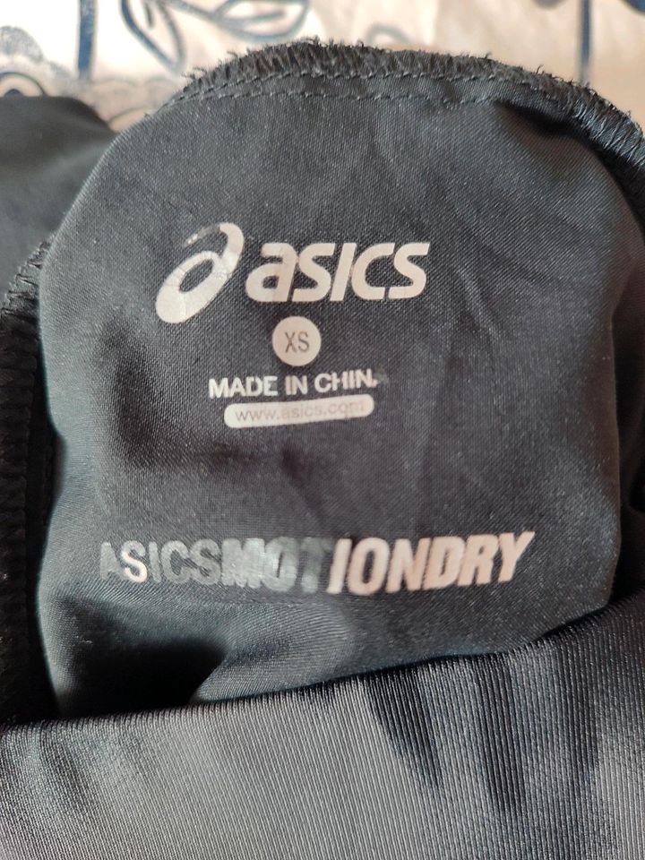 Shorts Asics XS in Essen