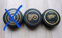 2 Eishockey Pucks NHL, made in Slowakei Nordrhein-Westfalen - Enger Vorschau