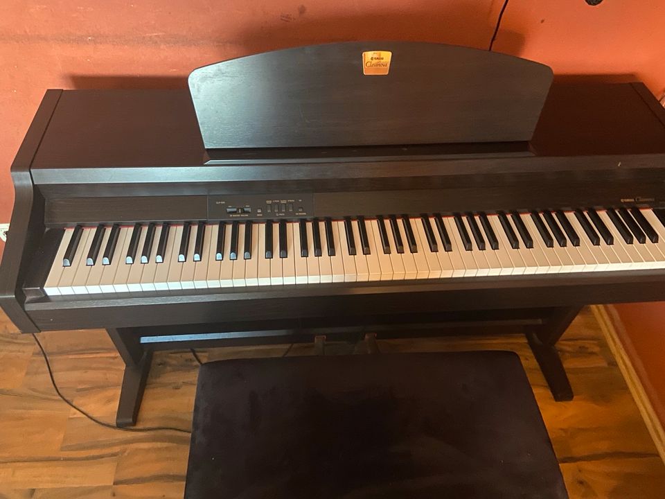 Yamaha Klavier in Castrop-Rauxel