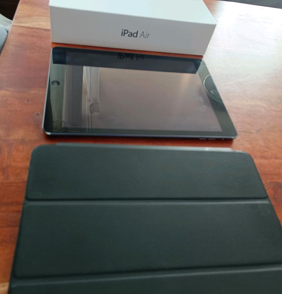 Apple iPad Air 1  .32 GB Spray Grau 9.7 zoll in Ingolstadt