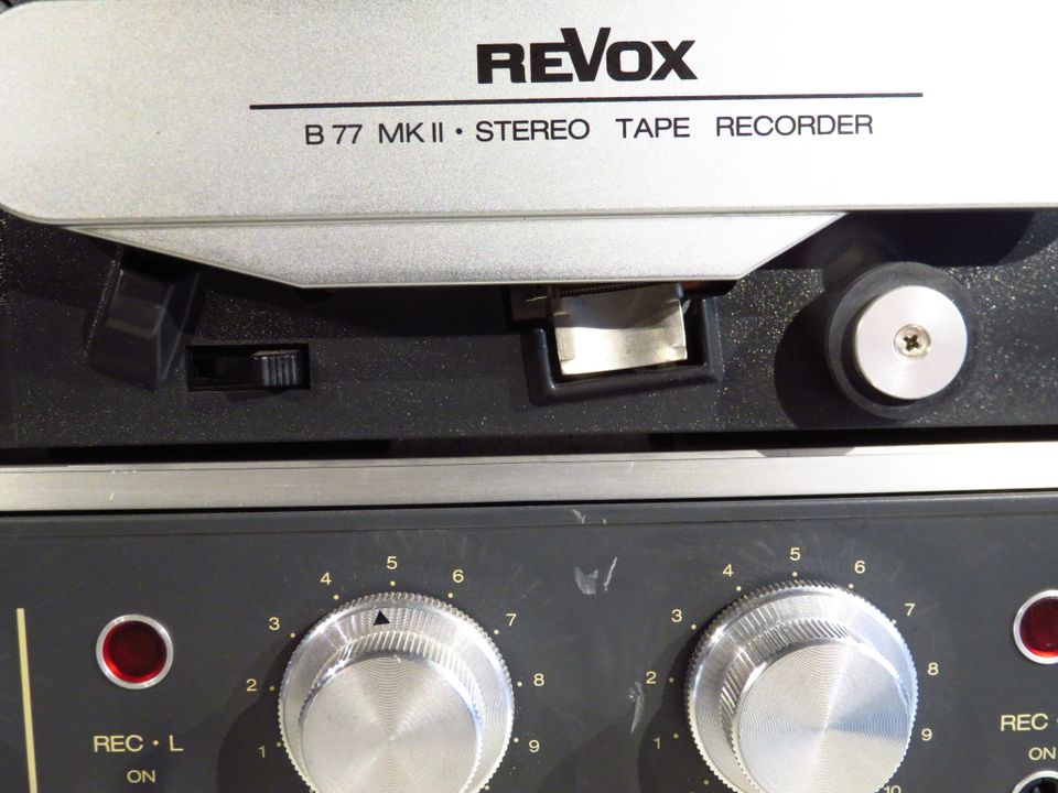 Revox B77 Tonbandgerät - MK II 2 Spuren in Hamburg