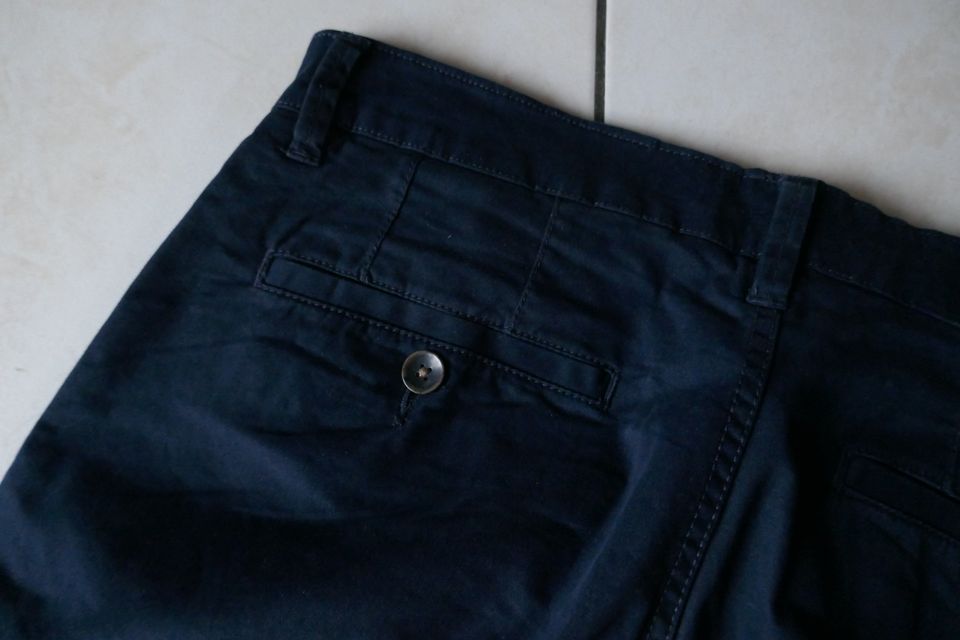 Neuwertig Tom Tailor Chino Stoff-Hose Blau 31/34 robust M L in Teningen