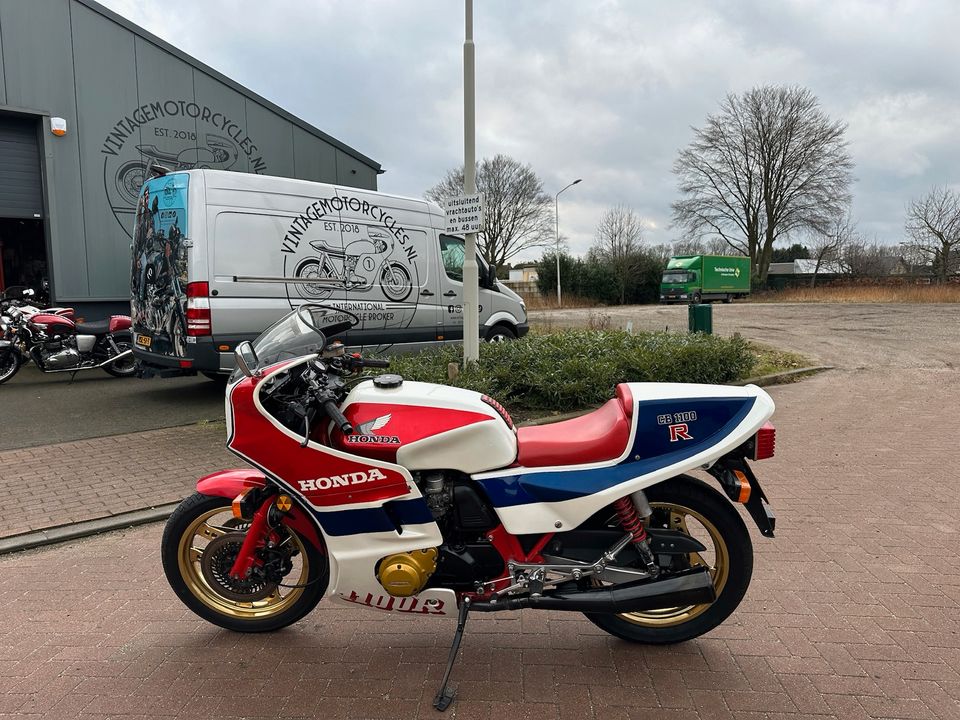 Honda CB1100R in Moers