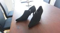 Damenschuh 6,5 cm Absatz schwarz Gr. 42 Pumps Stiefelette Hessen - Mörfelden-Walldorf Vorschau