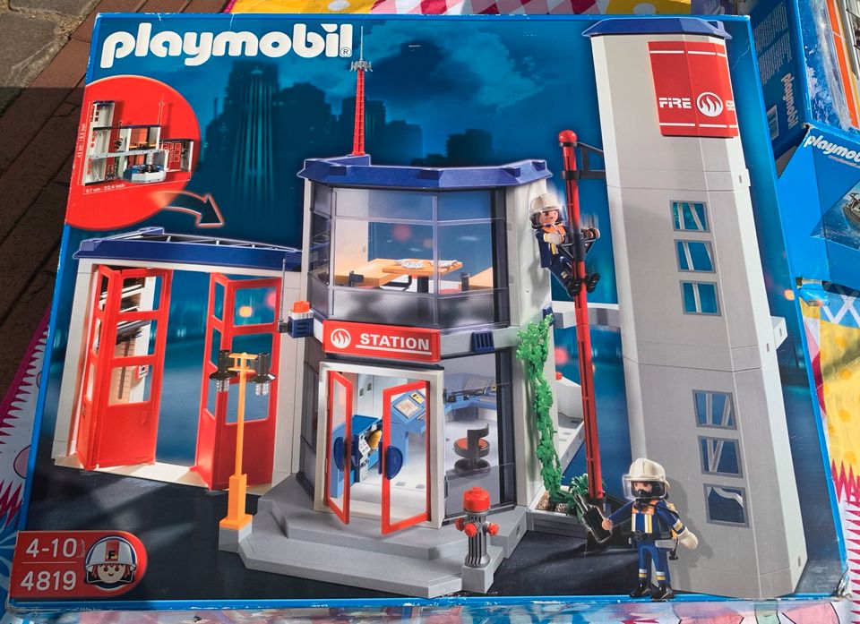 Playmobil Feuerwehrstation  4819 in Hamburg