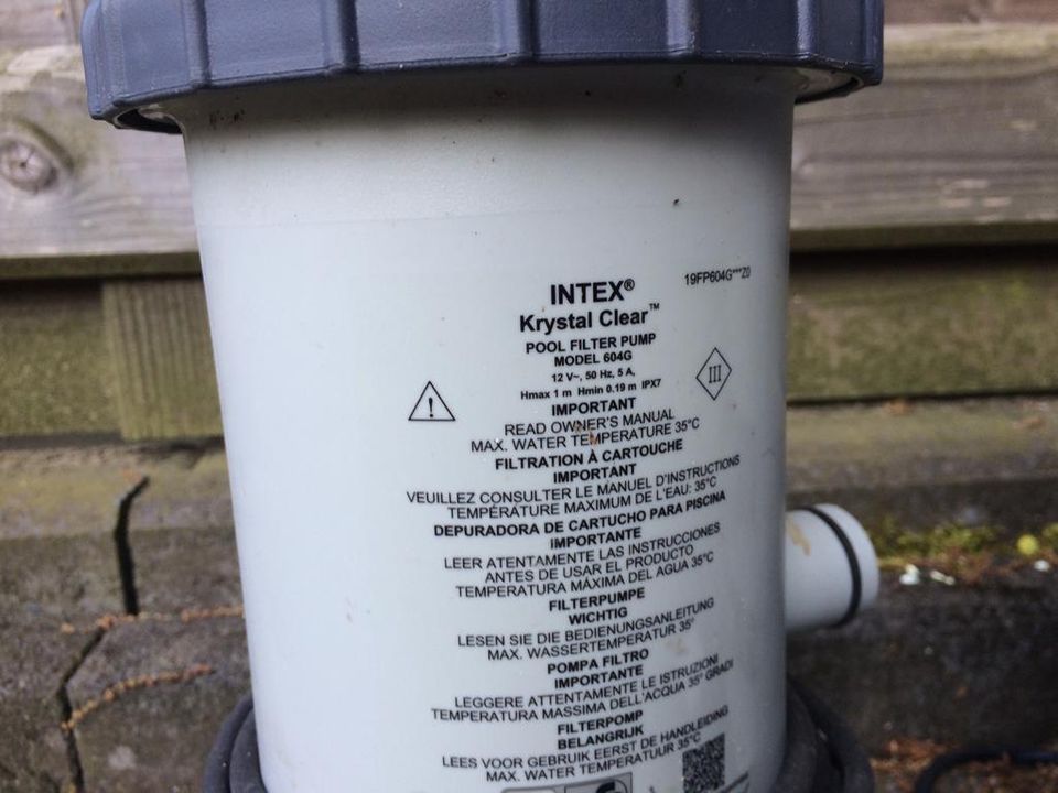 Pool Pumpe intex 604 G in Dinslaken