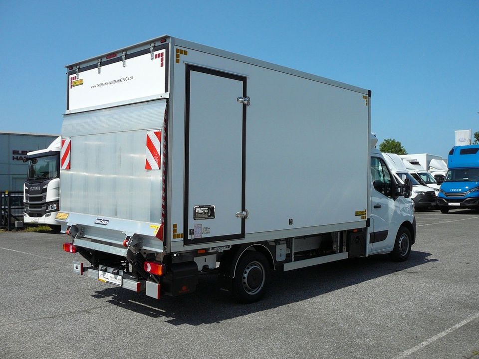 Renault Master Kühlkoffer mit LBW Xarios 300 GH in Paderborn