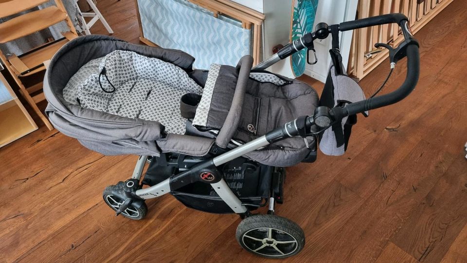 Hartan Kinderwagen mit Babyschale in Isny im Allgäu