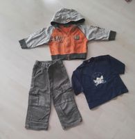 Kleiderpaket Gr 86/92 Hose Sweatjacke Pulli Kr. Altötting - Winhöring Vorschau