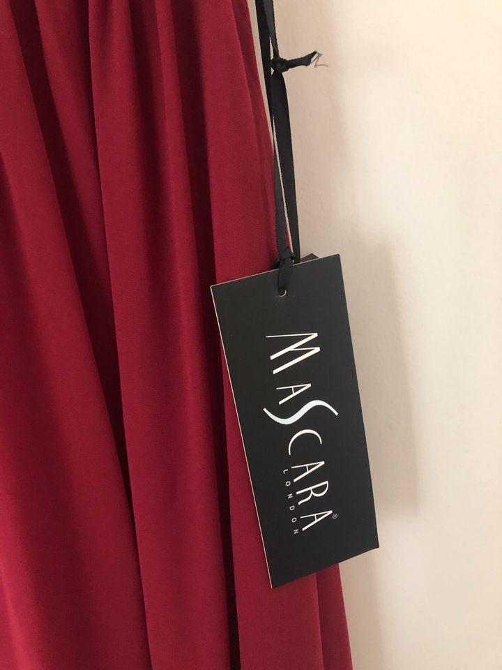 Abiballkleid / Abendkleid / Abschlusskleid rot *neu + Ettiket in Recklinghausen