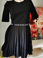 Calvin Klein Damenkleid - Schwarz - Gr. M - Top Zustand (wie neu) Hessen - Hanau Vorschau