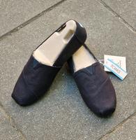 TOMS Herren Flache Slipper gr. 46 Berlin - Neukölln Vorschau