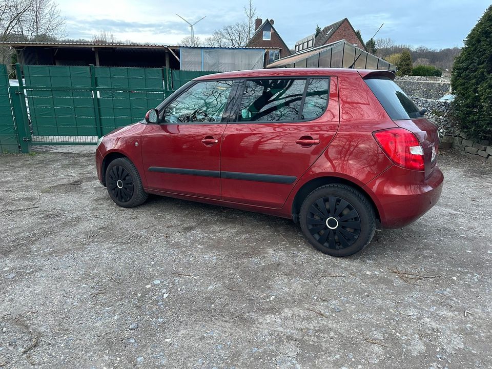 Nr.021 SKODA FABIA 5J 1,4 16V TÜV NEU 05-2026 / ZAHNRIEMEN NEU in Marl