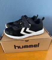 Gr. 37 Hummel Actus Recycled Jr. Sneaker schwarz Friedrichshain-Kreuzberg - Friedrichshain Vorschau