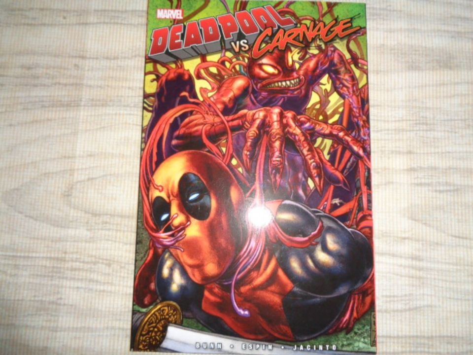Venom,Carnage,Deadpool, nur  Comicbücher in Usingen