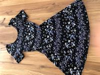 Schwarzes kurzes Sommerkleid Blütenprint in hellblau weiß S 36 Baden-Württemberg - Tengen Vorschau