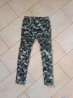 Blind Date Casual Jenas mit Tarnmuster Khaki M Bayern - Langquaid Vorschau