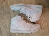 Nike Air Jordan mid 1 Sneaker 38 weiß wie neu Hessen - Laubach Vorschau