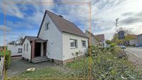 Einfamilienhaus mit Potenzial in Voerde-Stadt mit einem großzügigen Grundstück! Nordrhein-Westfalen - Voerde (Niederrhein) Vorschau