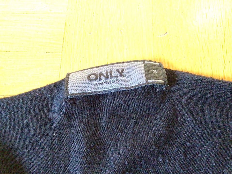 Only Strick Cardigan Gr S schwarz in Rottweil