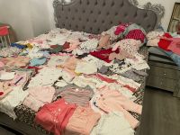 Babykleidung Mädchen XXL pack Nordrhein-Westfalen - Krefeld Vorschau