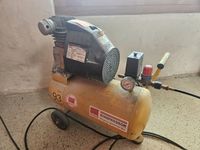 Kleinkompressor MMB K220/8/24W Hannover - Mitte Vorschau