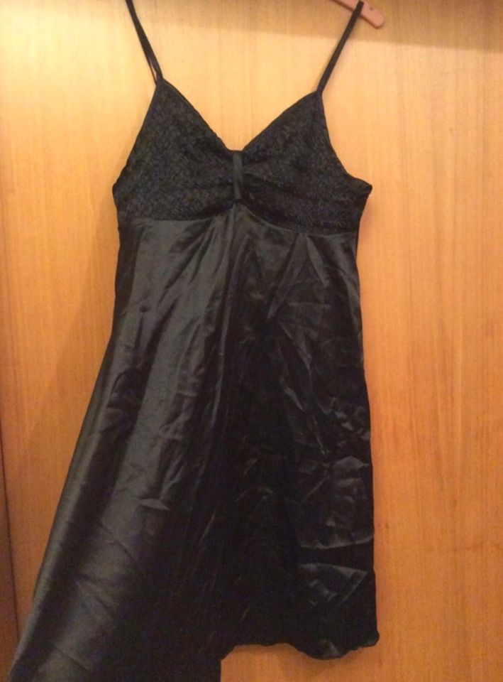 Slipdress Kleid Satin Schwarz Vintage y2K Negligé Gr. 36/38 in Mannheim