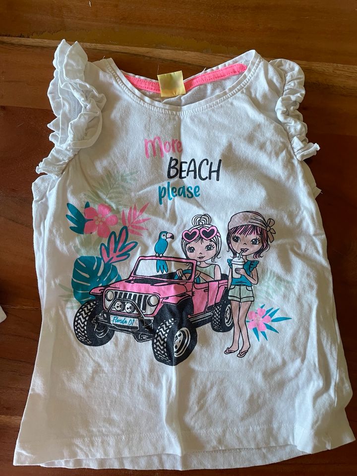 T-Shirt Mädchen in Altusried