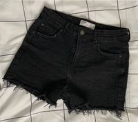 Jeans-Shorts kurze Hose Hot-Pants dunkel-grau S XS M High waist Nordrhein-Westfalen - Hagen Vorschau
