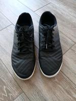Kunstrasen / Halle  Fußball  Schuhe Gr. 41 KIPSTA wie neu Hessen - Biebertal Vorschau