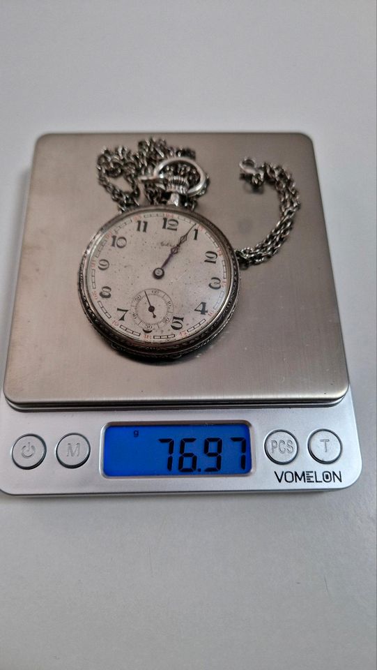 Taschenuhr aus silber in Bruchköbel