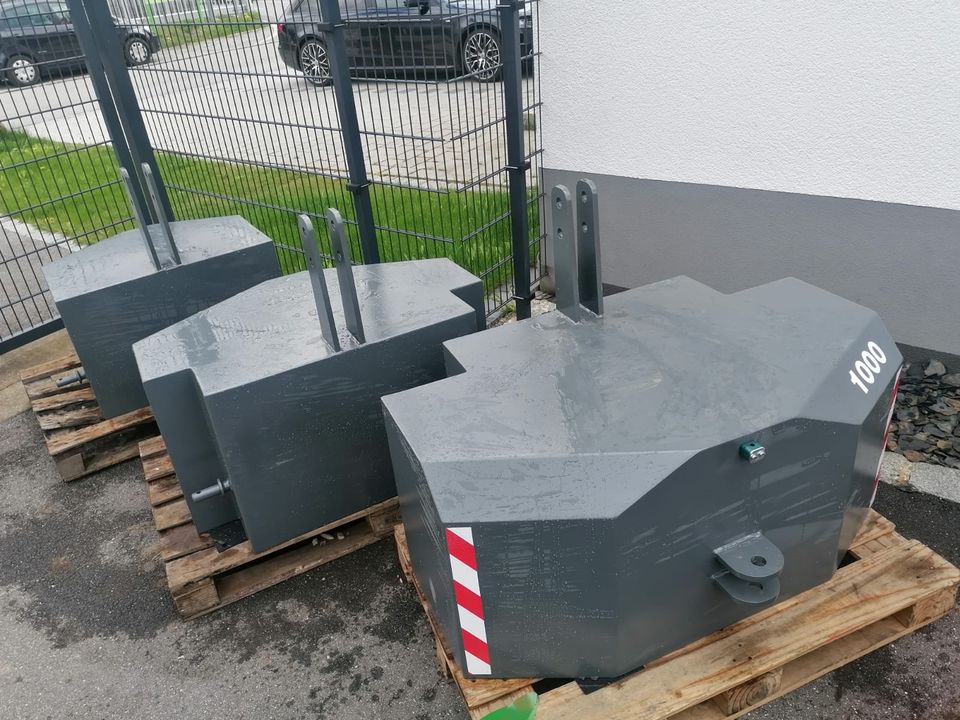 Stekro Frontgewichte 600/800/1000kg in Geiersthal