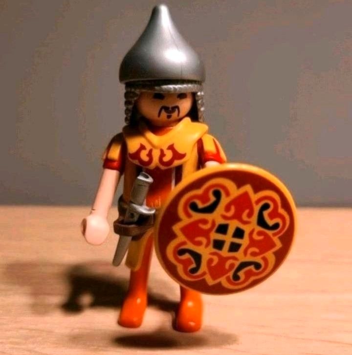 Playmobil Figur Asia Ritter in Rösrath