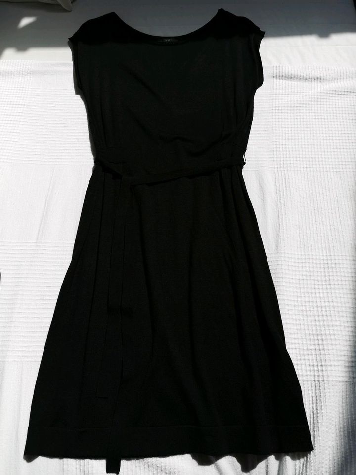 Kleid Esprit Gr M in Halle (Westfalen)