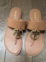 DKNY Donna Karan Sandalette Zehentrenner  Gr 38 Hessen - Viernheim Vorschau