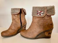Mustang Stiefeletten mit Keilabsatz braun Größe 39 Baden-Württemberg - Offenburg Vorschau