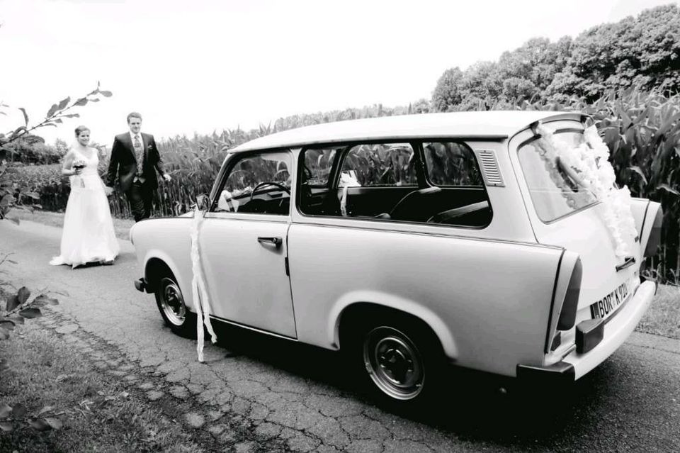 Trabant 601 mieten Hochzeitsauto Oldtimer Hochzeit Trabi in Vreden