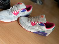 NIKE WMNS AIR MAX 90 Gr39 Neuhausen-Nymphenburg - Neuhausen Vorschau