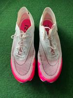 Nike Vaporfly 2 US10/EUR44 Bayern - Bamberg Vorschau
