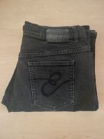 ESCADA Sport Jeans Gr. 44 Länge 108cm Sachsen - Radeberg Vorschau