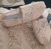 Toms Espadrilles hell beige Gr 37 Neu super leicht Berlin - Spandau Vorschau