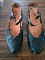 Schwarze Slingpumps von Think! Gr. 41, Leder Berlin - Hellersdorf Vorschau